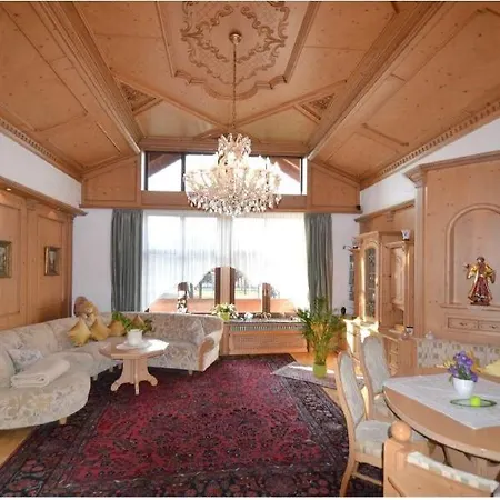 Apartment Begum's Palace In Munich - 120qm Of Spacious Elegance Unterhaching