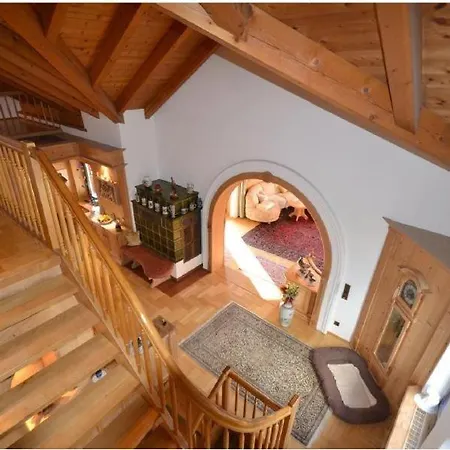 Begum's Palace In Munich - 120qm Of Spacious Elegance *