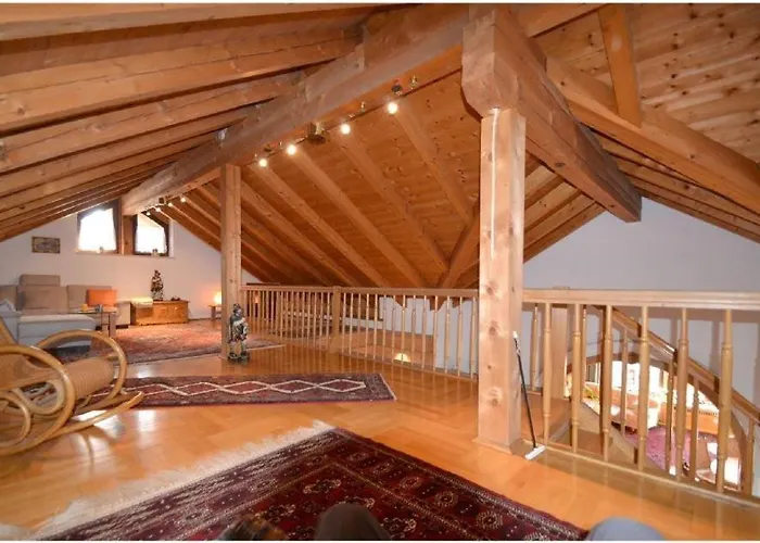 Begum's Palace In Munich - 120qm Of Spacious Elegance אונטרהאכינג