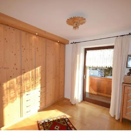 Begum's Palace In Munich - 120qm Of Spacious Elegance 安达赫治